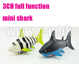 GPTOYS 3CH full function mini shark with display box
